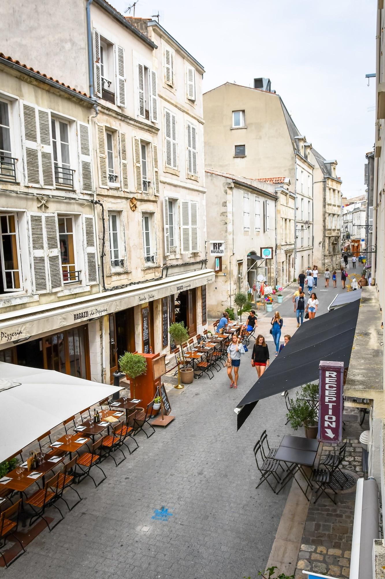 Hotel Le Bord'O Vieux Port La Rochelle  Eksteriør bilde