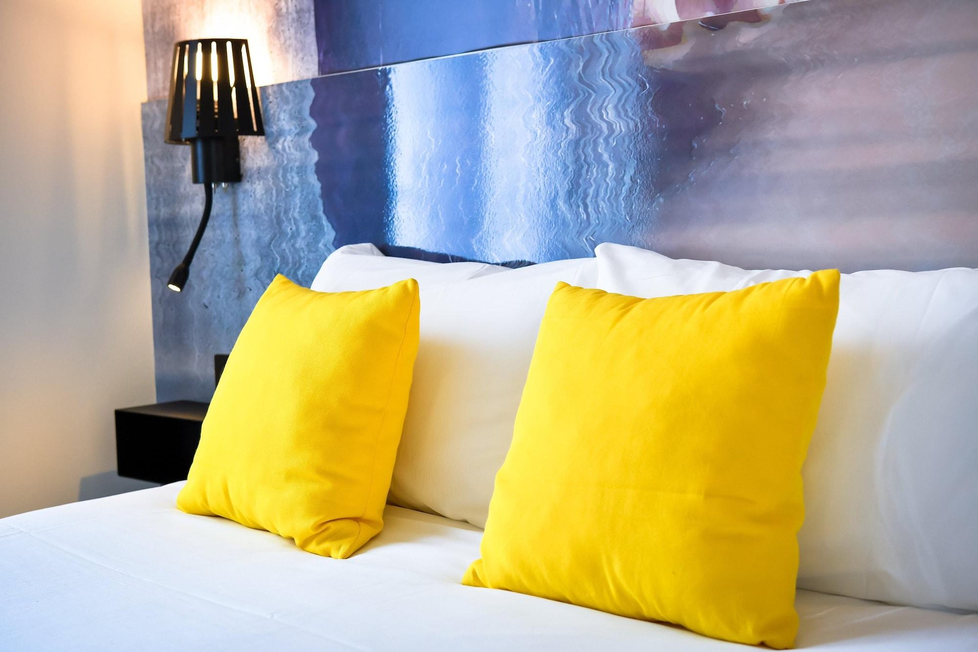 Hotel Le Bord'O Vieux Port La Rochelle  Eksteriør bilde